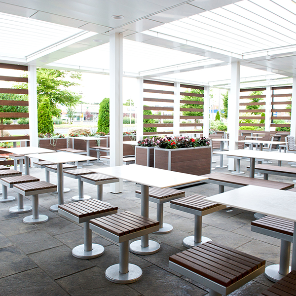 Exterior Restaurant Installation - Custom Dining Furniture Exterior Restaurant Installation - Custom Dining Furniture