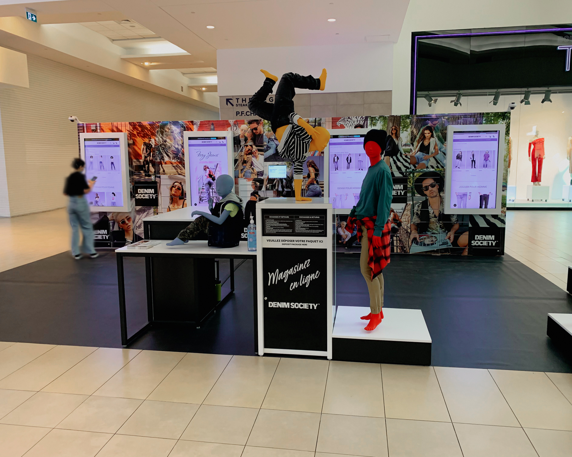 Unmanned Kiosk with Interactive Touch Screens for Denim Society Addobox Smart Locker - custom designed for Denim Society