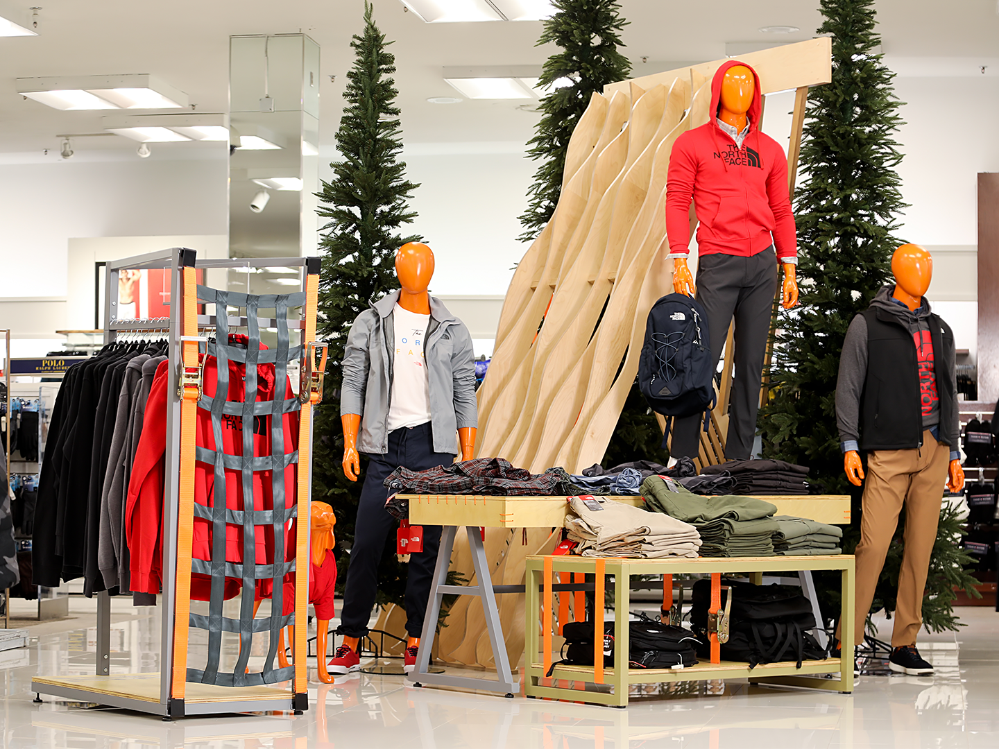 Macy's Store Design - Visual Merchandising - Custom fashion Displays - Display Tables - Custom Retail Fixtures