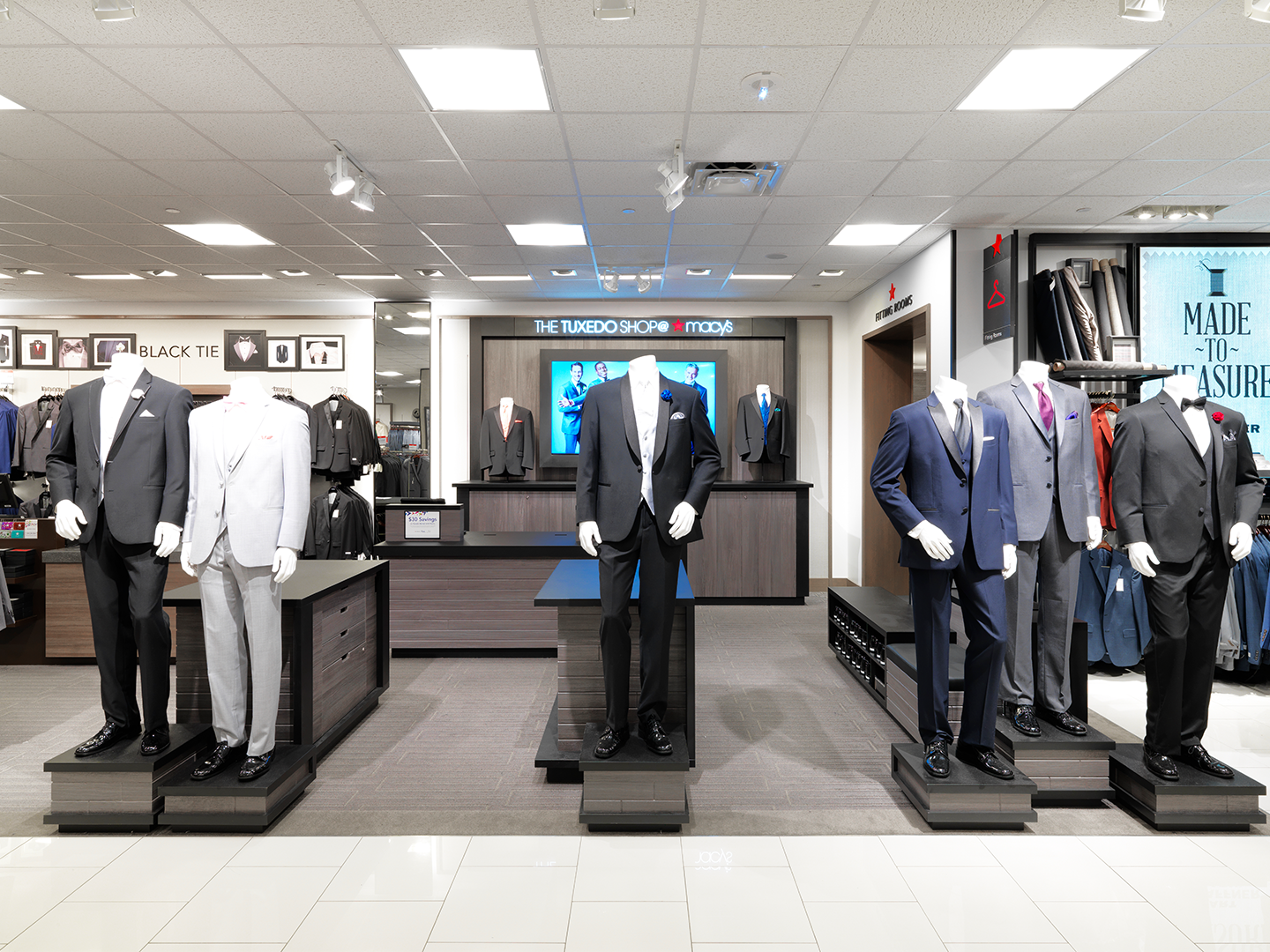 Tuxshop Store Design - Custom Display Fixture Shop-in-Shop - Mannequin Display - Shop-in Shop - Display Fixtures - Retail