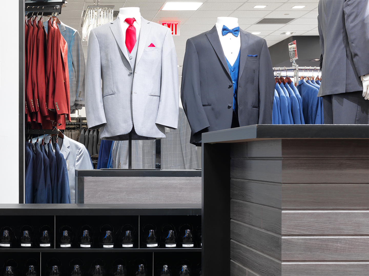 Tuxshop Store Design - Custom Display Fixture Shop-in-Shop - Mannequin Display - Shop-in Shop - Display Fixtures - Retail