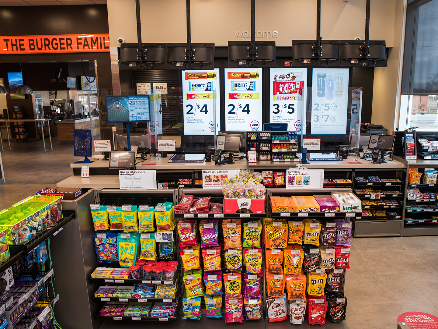 Petro Canada - Custom Merchandising Display - C-Store Display - Convenience Store Shelving