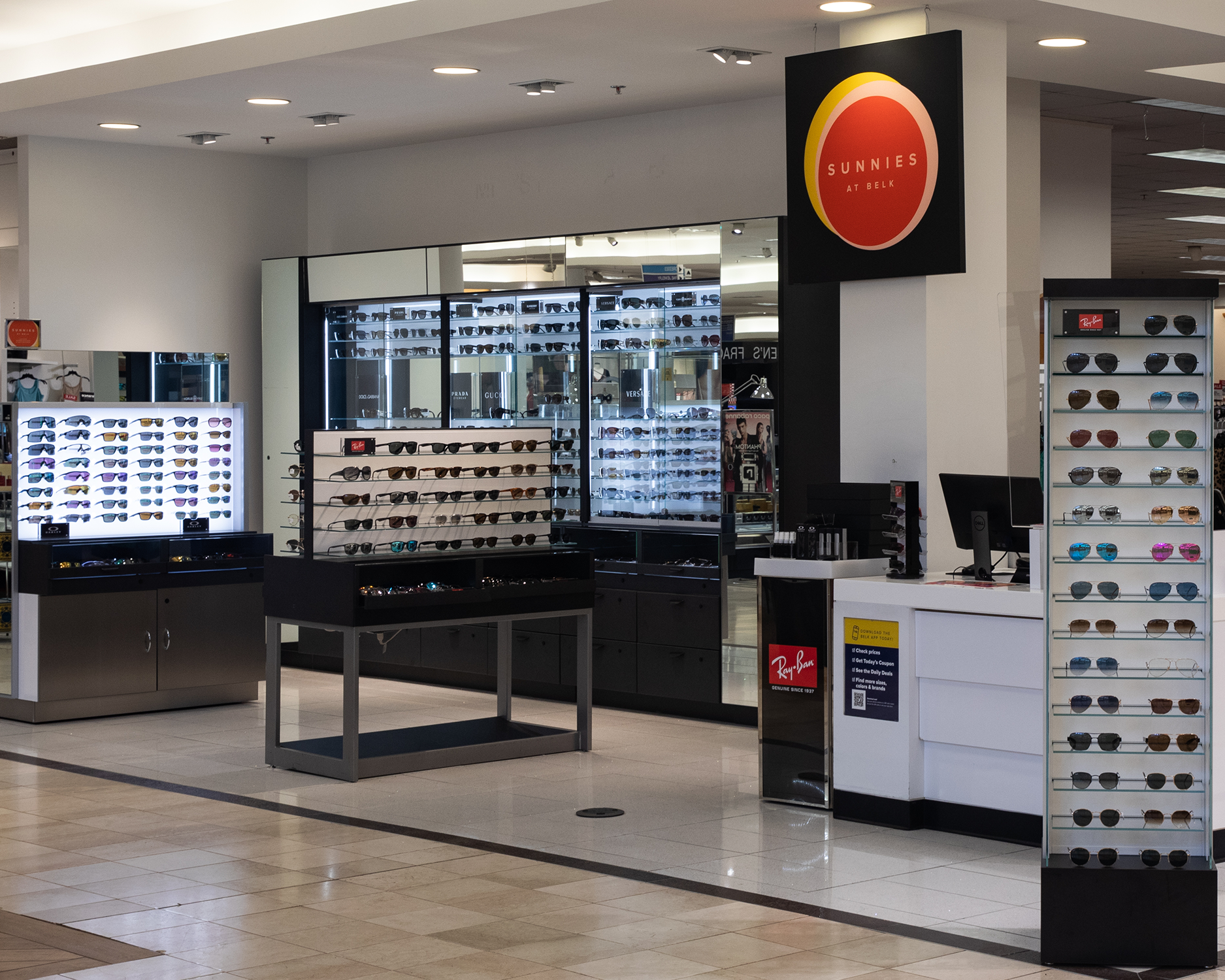 Custom Sunglasses Display Belk Store Design - Sunglasses Gondola Displays
