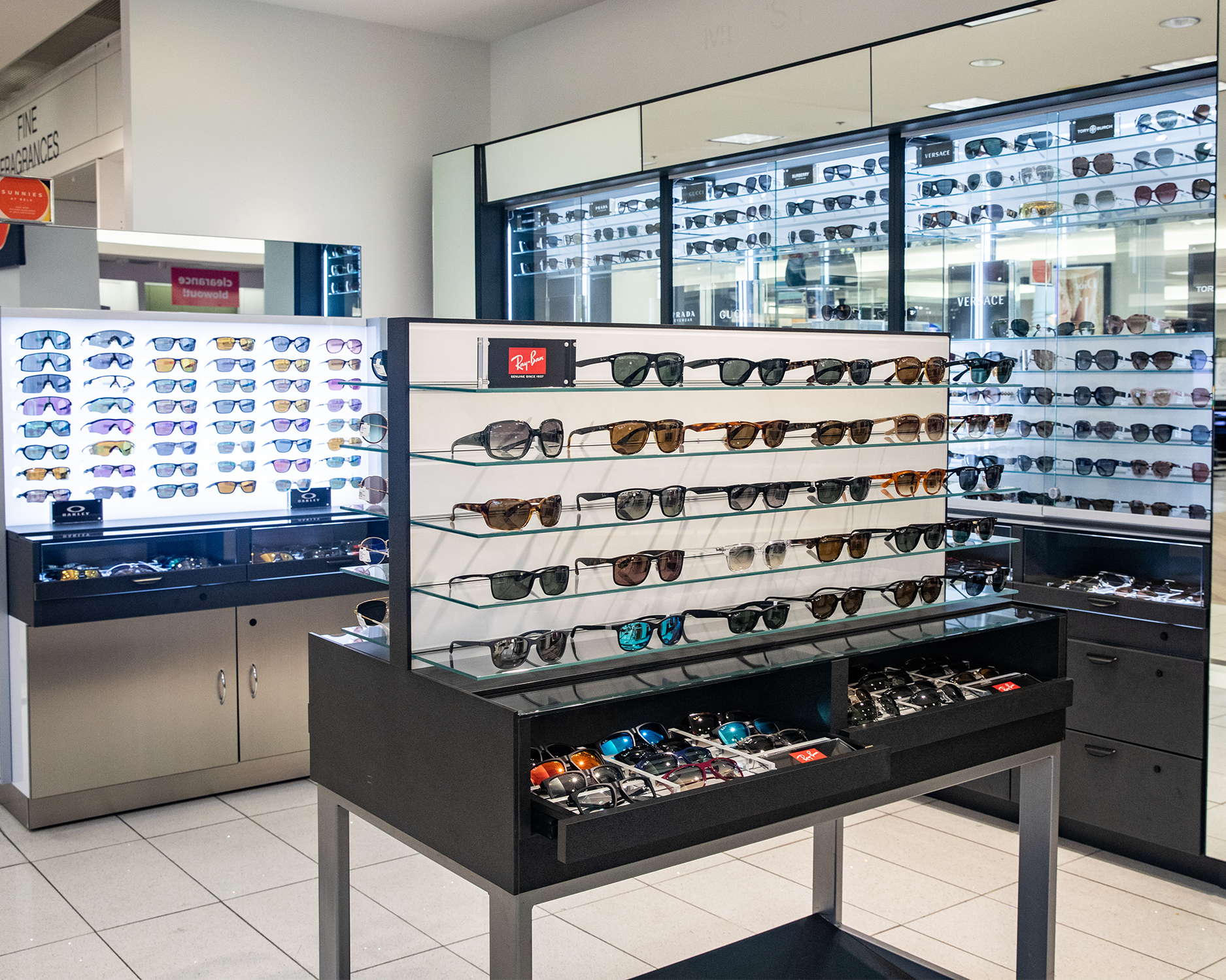 Belk Store Design - Sunglasses Gondola Displays